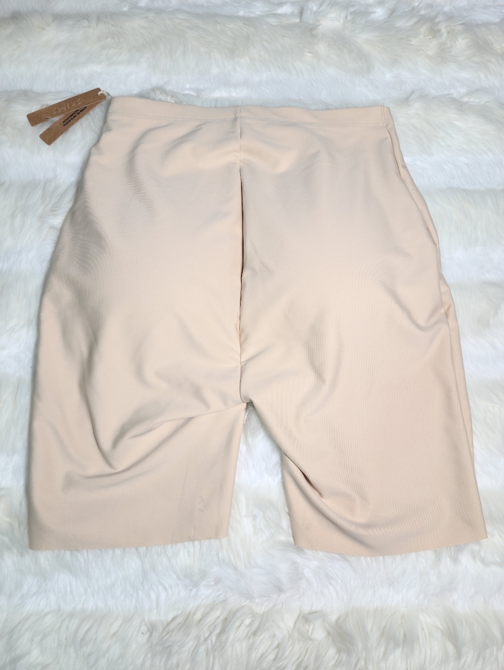 SKIMS Body Butt Enhancing Short Cream Sand Women X-Large NEW